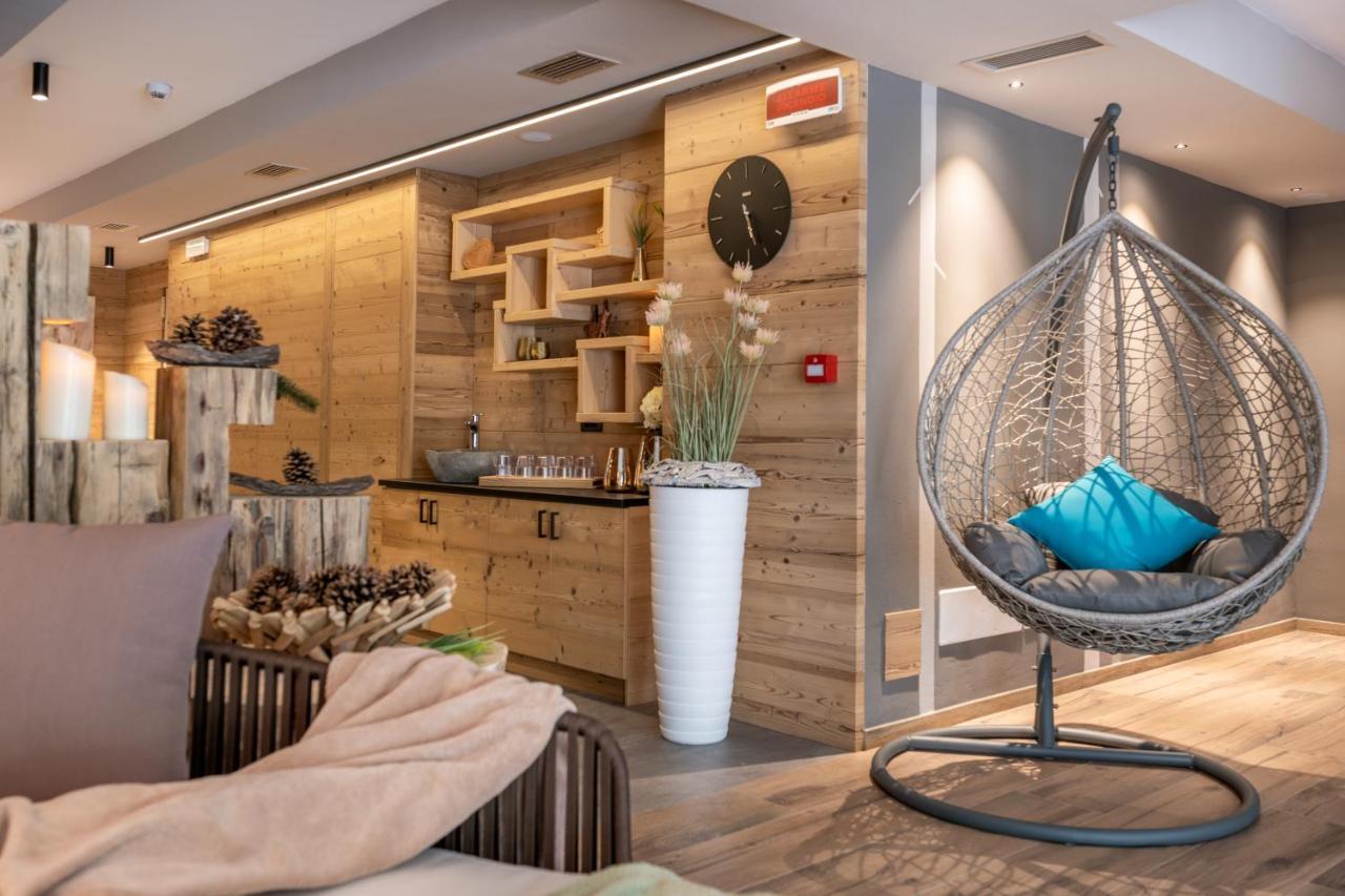 Cesa Edelweiss Living & Spa Кампітелло-ді-Фасса Екстер'єр фото